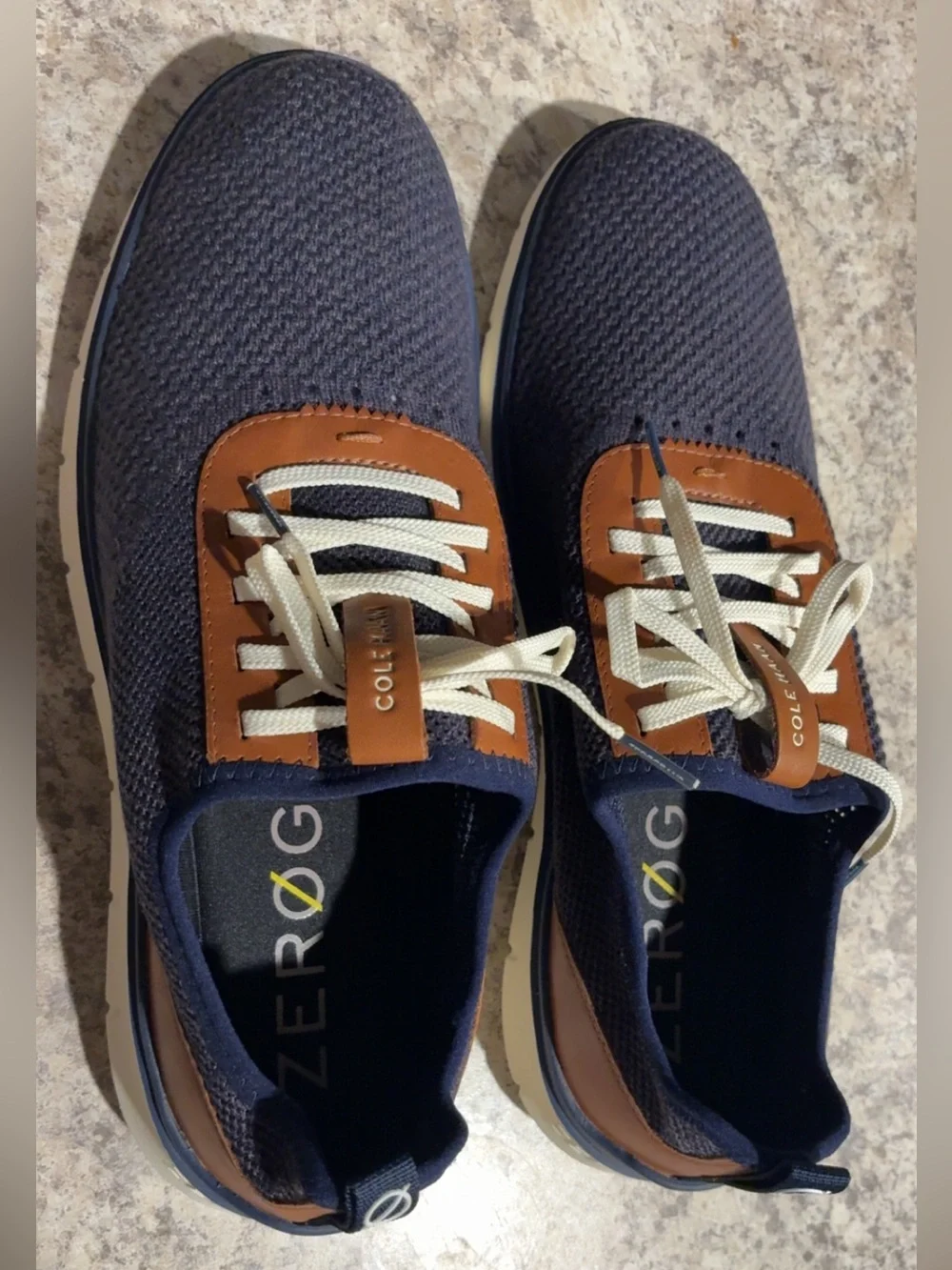 13 Men Cole Haan Navy Knit Sneakers with Brown Leather Accents EUC